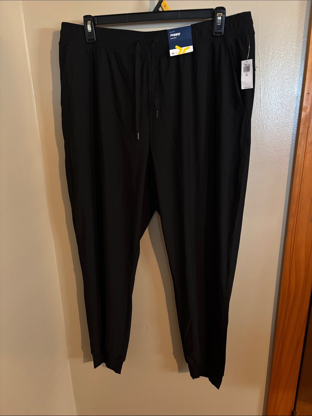 Women’s Old Navy High-Rise Sleektech Joggers